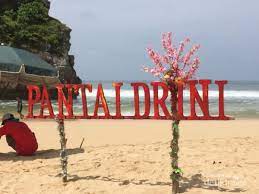 Pantai Drini